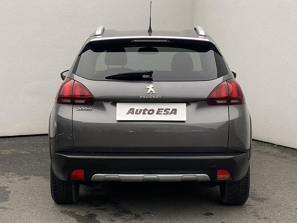 Peugeot 2008 1.2PT Allure