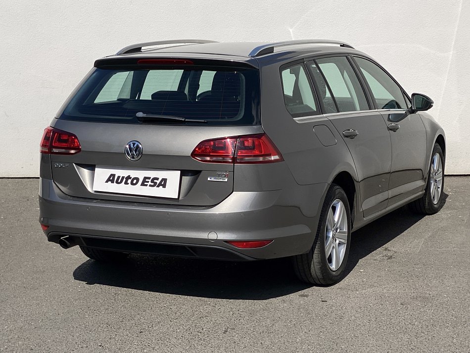 Volkswagen Golf 1.6 TDi 