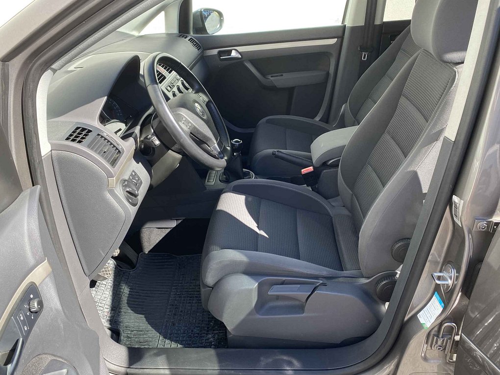 Volkswagen Touran 1.6i Freestyle