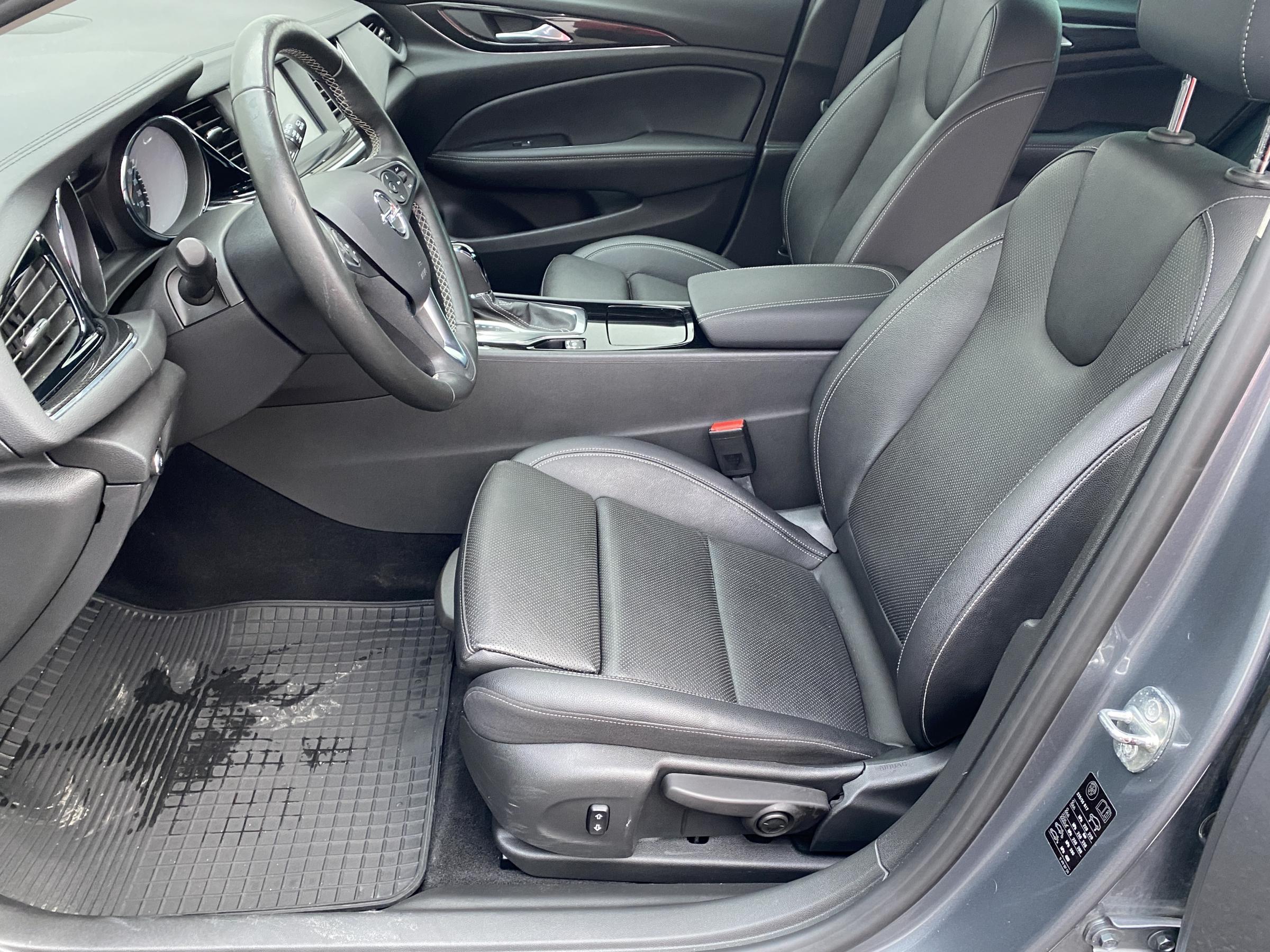 Opel Insignia, 2020 - pohled č. 11