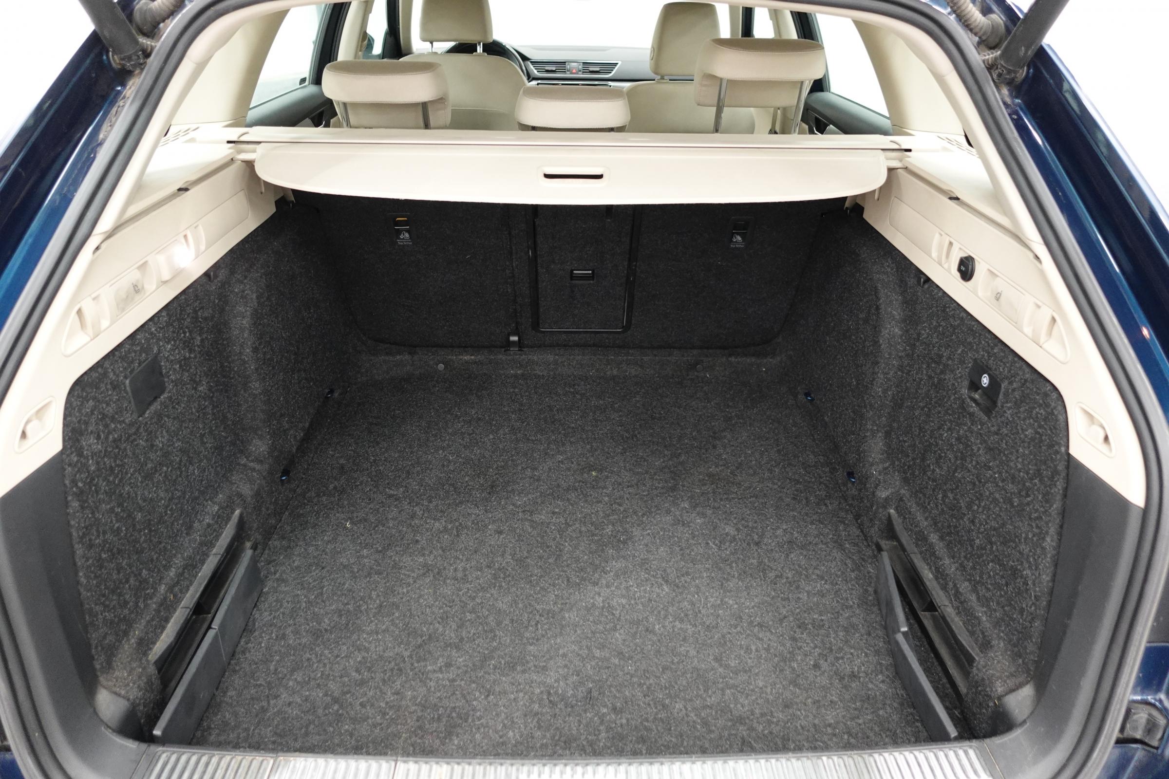 Škoda Superb III, 2015 - pohled č. 7