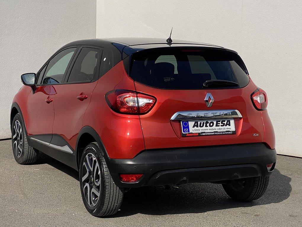 Renault Captur 1.2TCe Intense