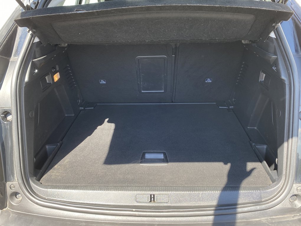 Peugeot 3008 1.2PT Active