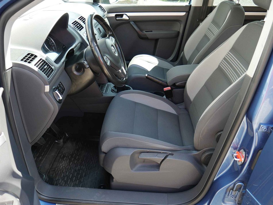Volkswagen Touran 2.0 TDI 