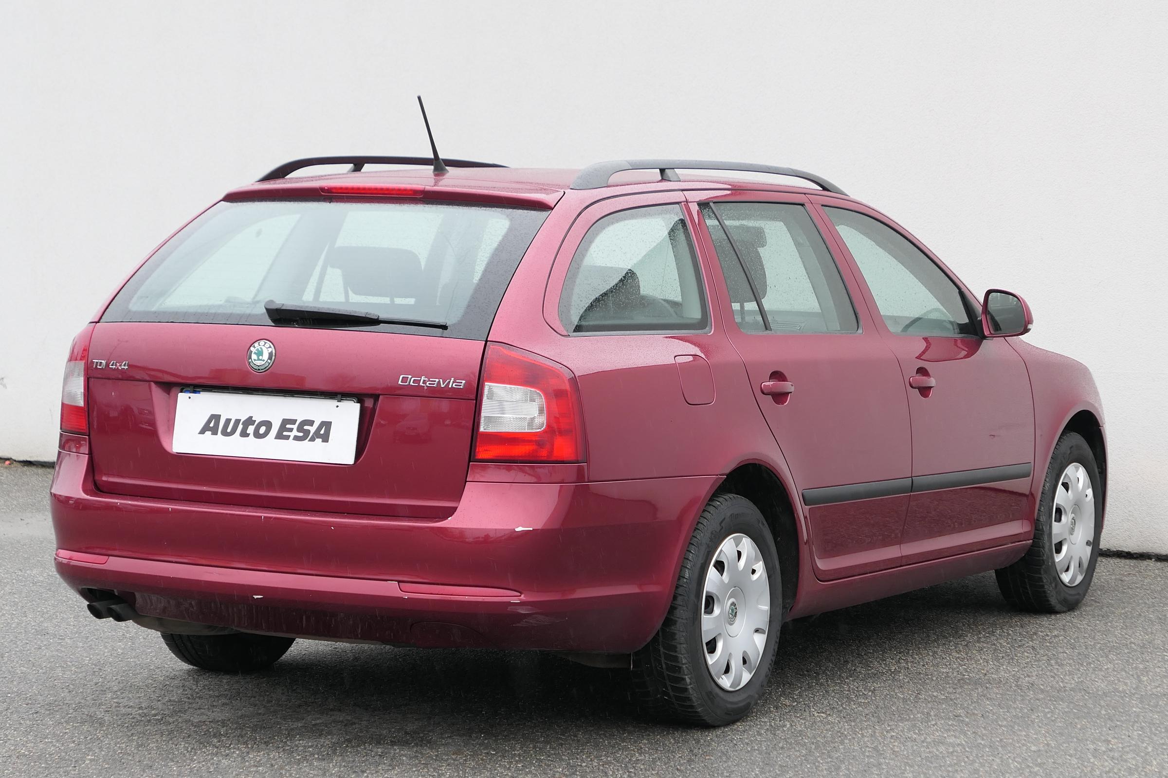 Škoda Octavia II, 2012 - pohled č. 6