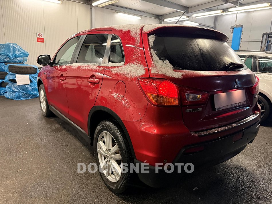 Mitsubishi ASX 1.8 DI-D  4x4