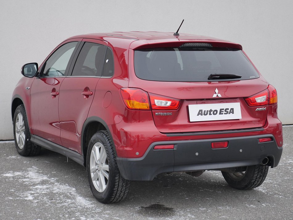 Mitsubishi ASX 1.8 DI-D  4x4