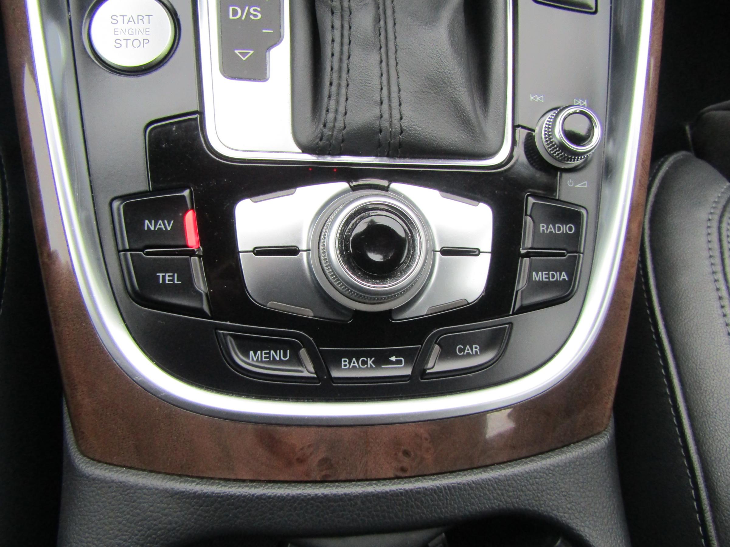 Audi Q5, 2014 - pohled č. 25