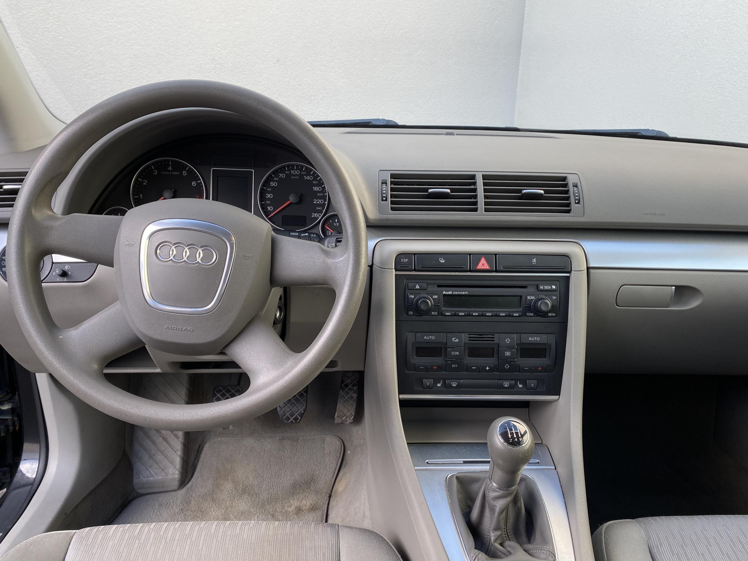 Audi A4, 2005 - pohled č. 9