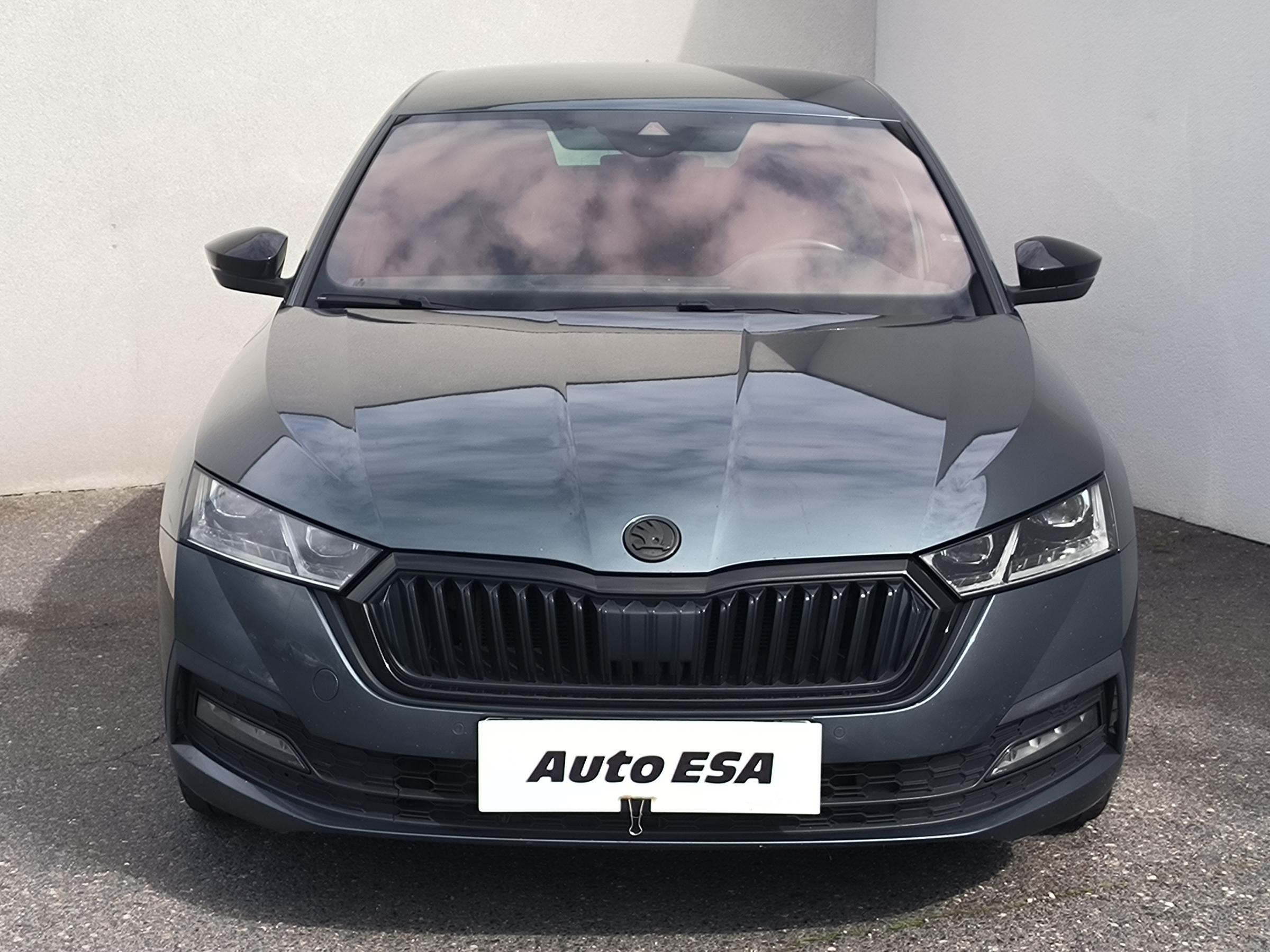 Škoda Octavia IV, 2021 - pohled č. 2