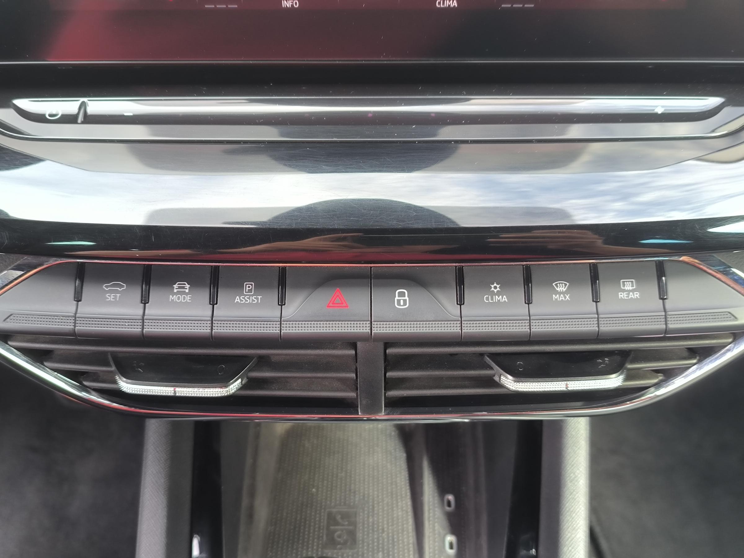 Škoda Octavia IV, 2021 - pohled č. 20