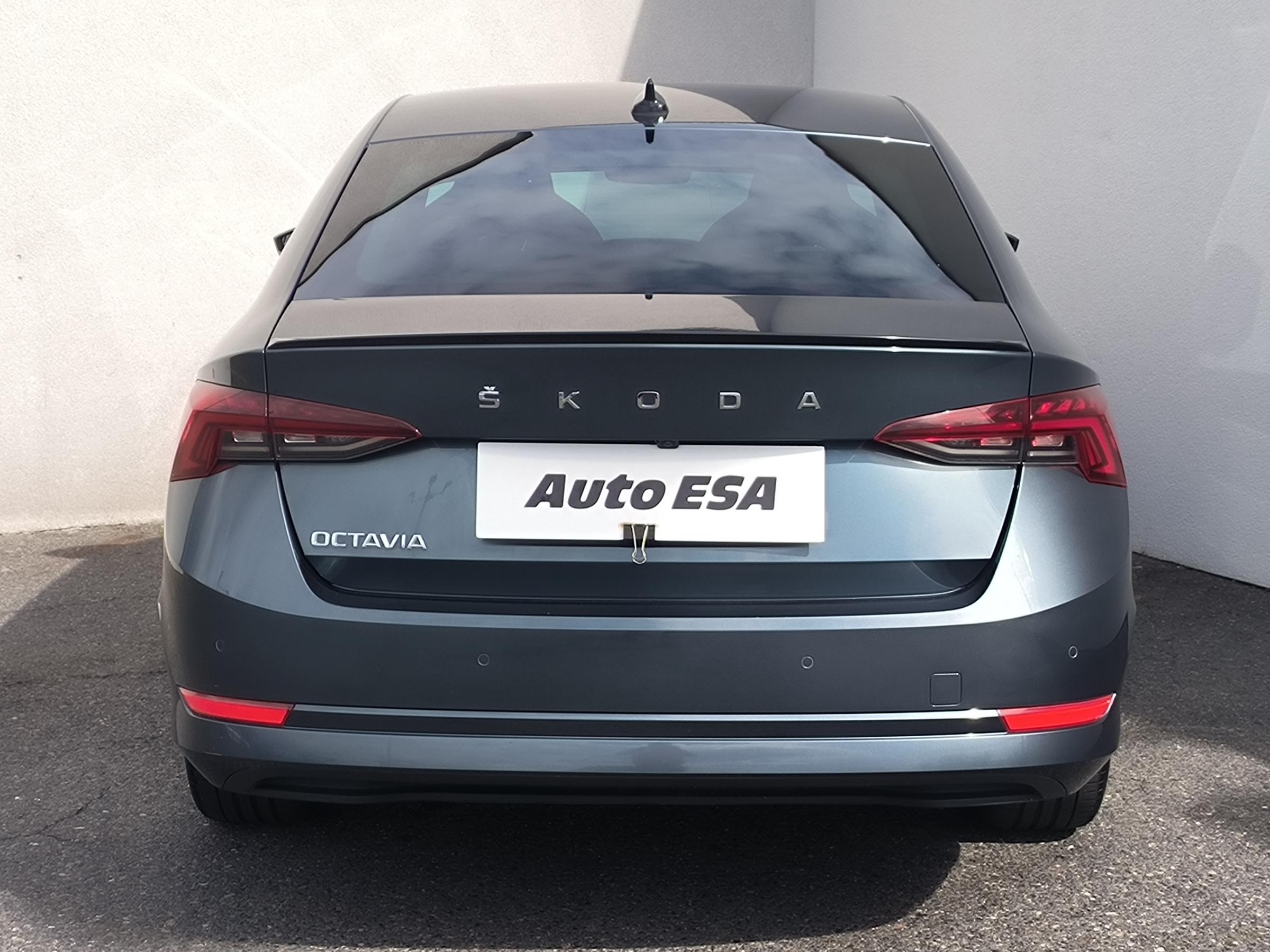 Škoda Octavia IV, 2021 - pohled č. 5