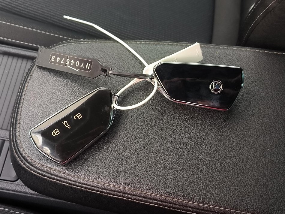 Škoda Octavia IV 2.0 TDi 