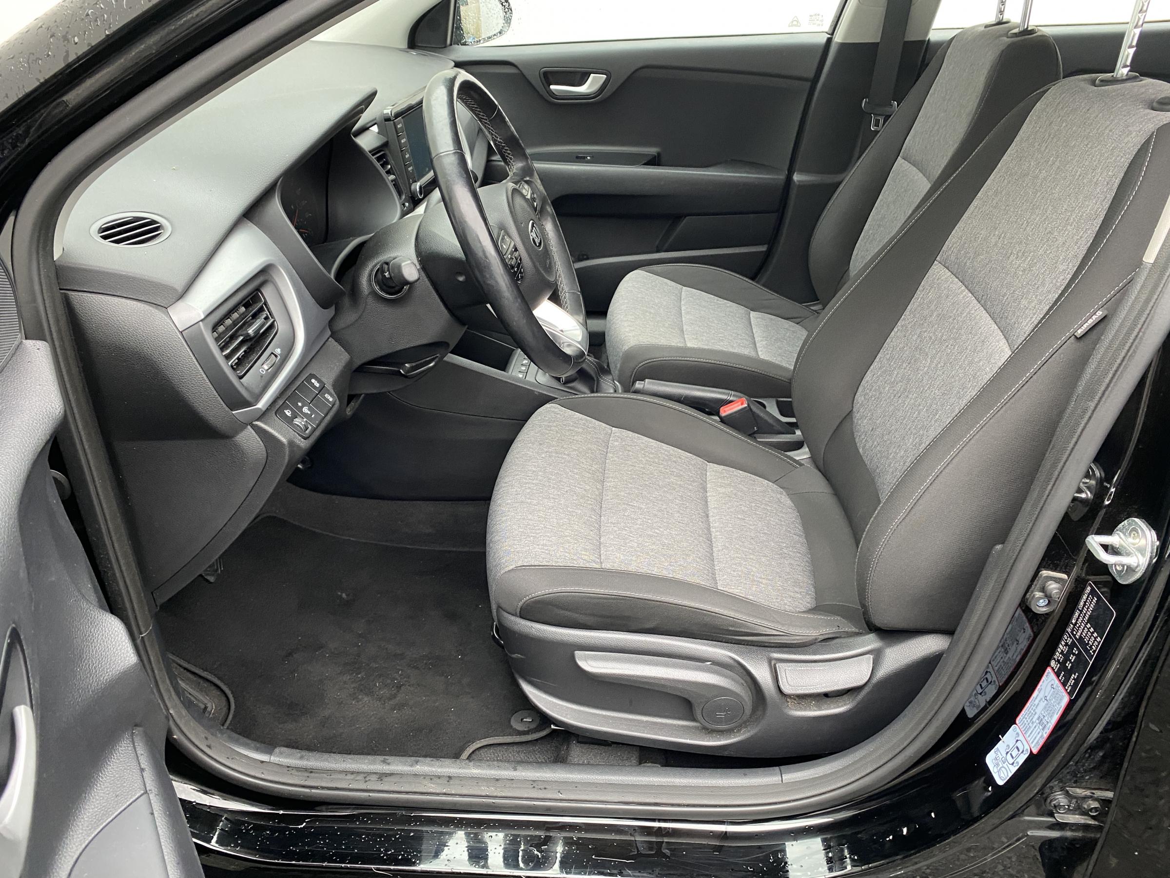 Kia Stonic, 2019 - pohled č. 9