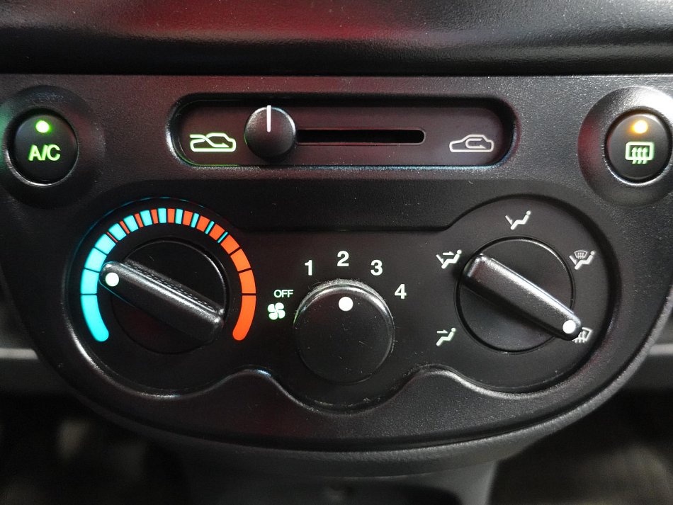 Chevrolet Spark 0.8i 