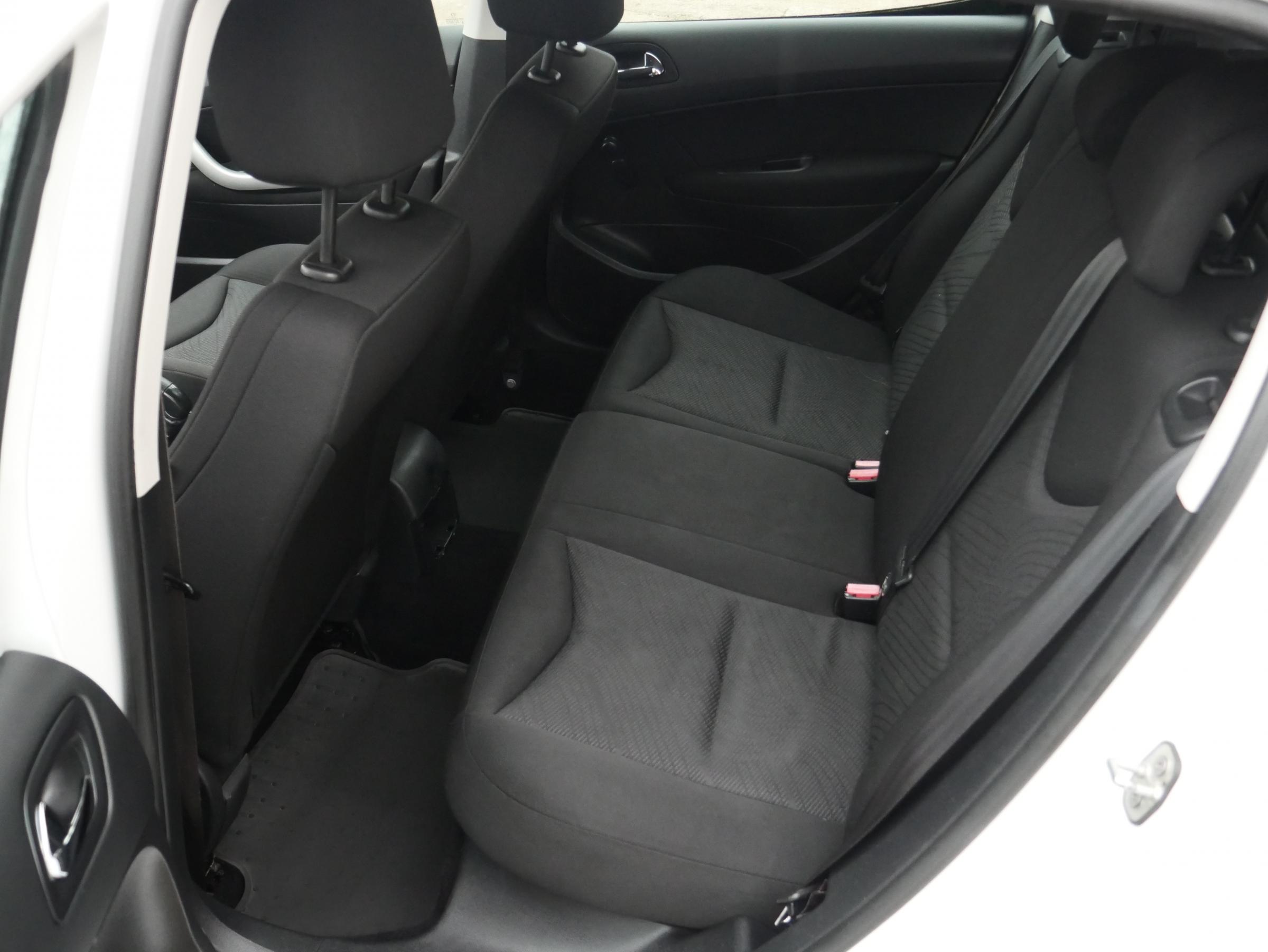 Peugeot 308, 2013 - pohled č. 10