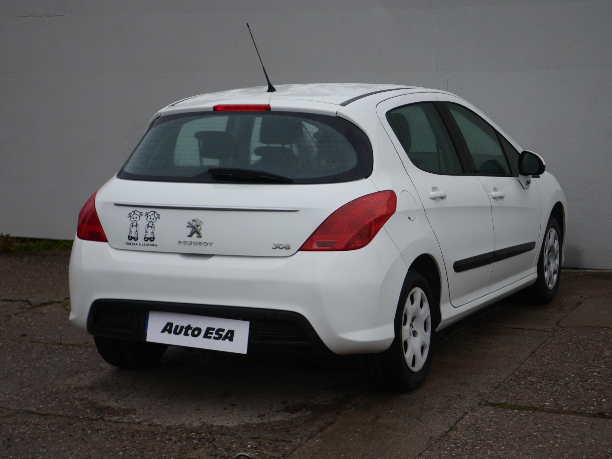 Peugeot 308, 2013 - pohled č. 6