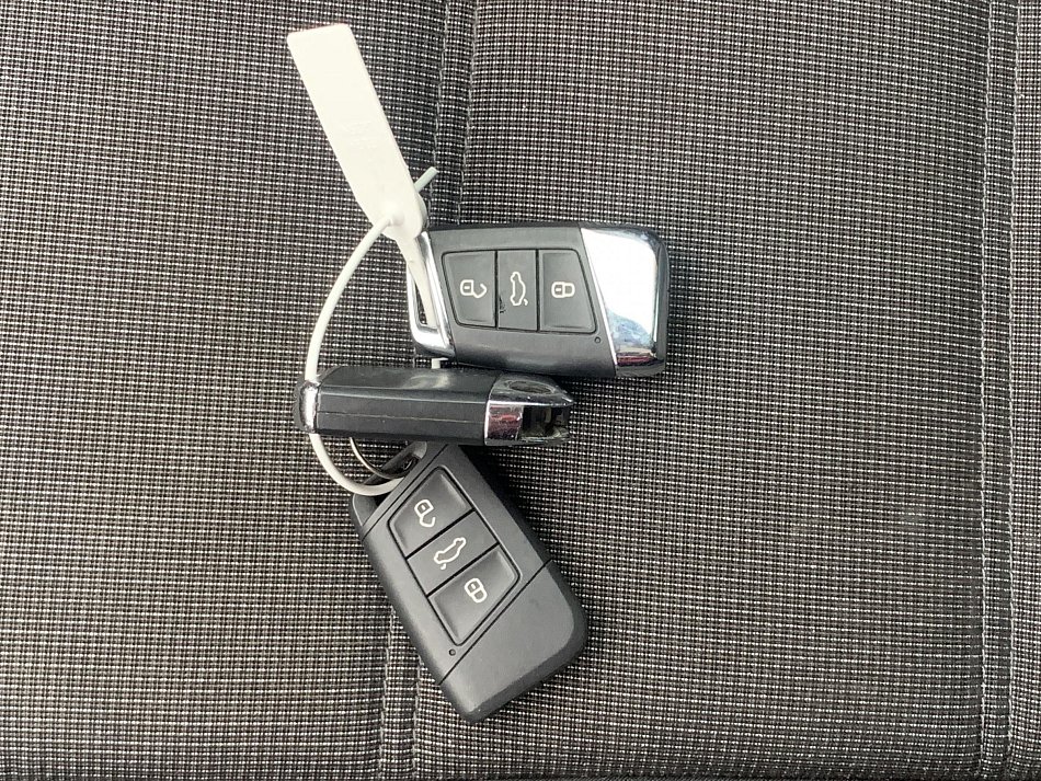 Volkswagen Passat 1.4TSi Comfortline