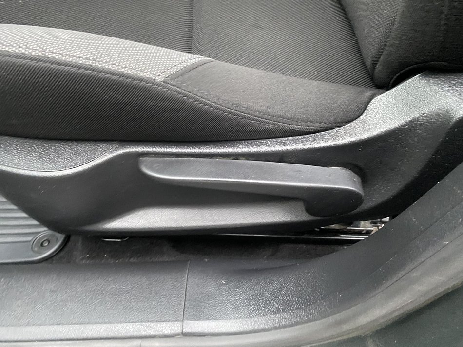 Peugeot 207 1.4 i Outdoor