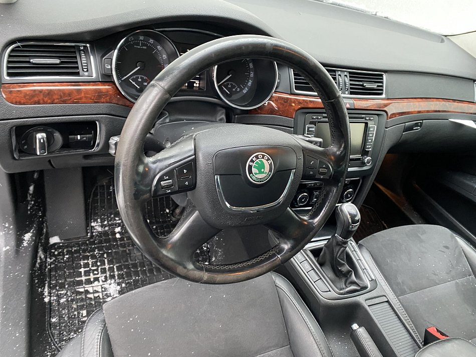 Škoda Superb II 2.0TDi Elegance