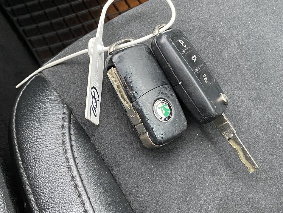 Škoda Superb II 2.0TDi Elegance