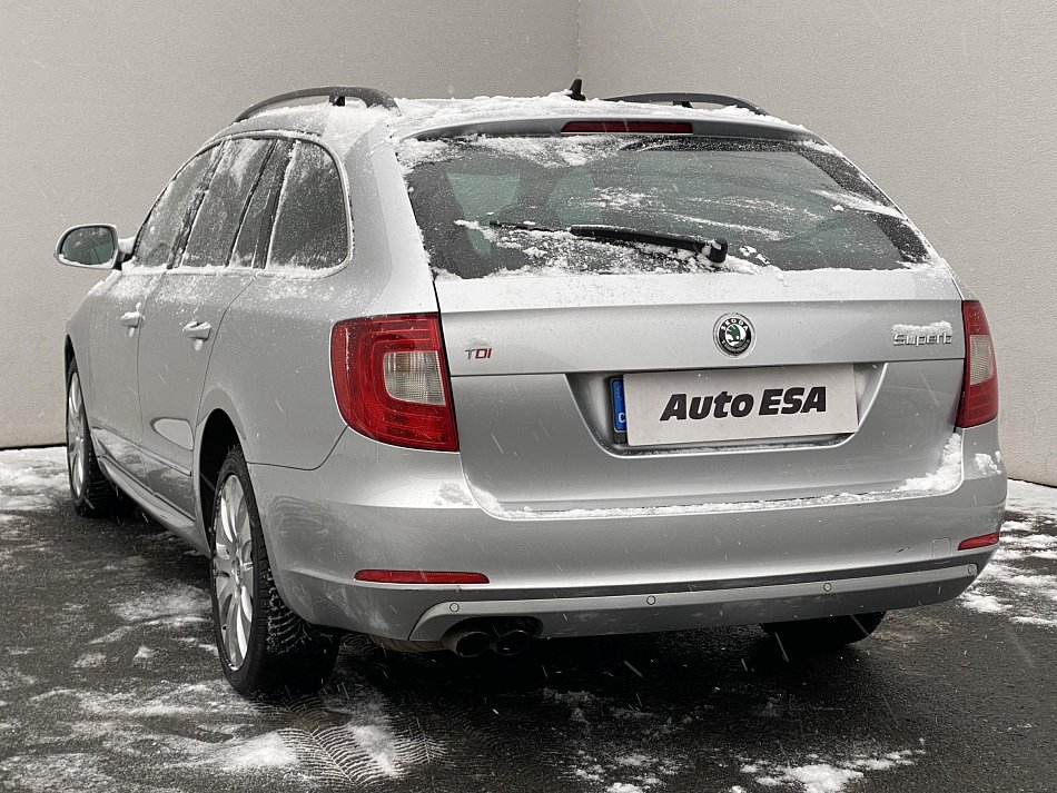 Škoda Superb II 2.0TDi Elegance