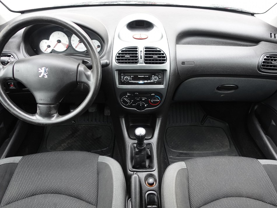 Peugeot 206 1.4 HDi 