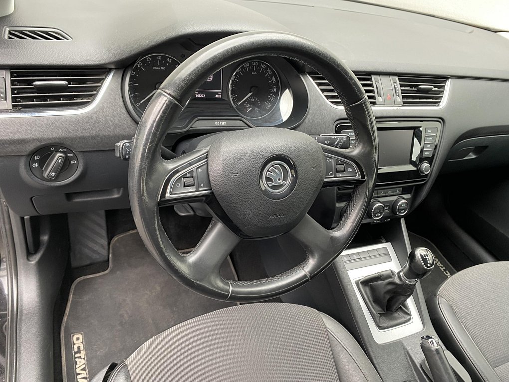 Škoda Octavia III 1.6 TDi Elegance