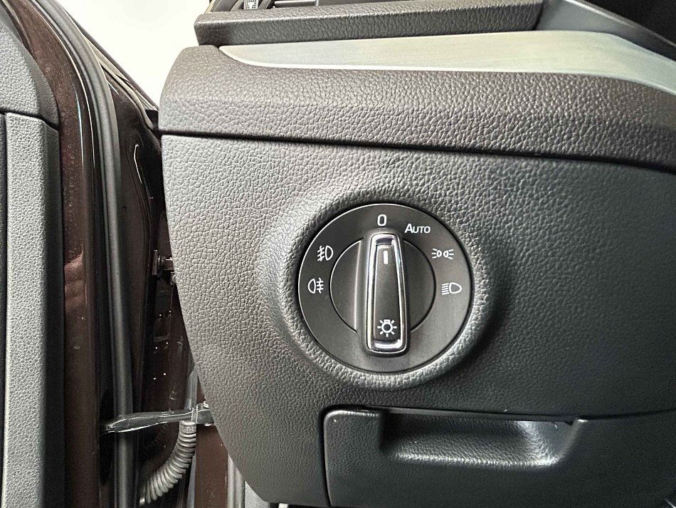 Škoda Superb III 2.0 TDi Ambition