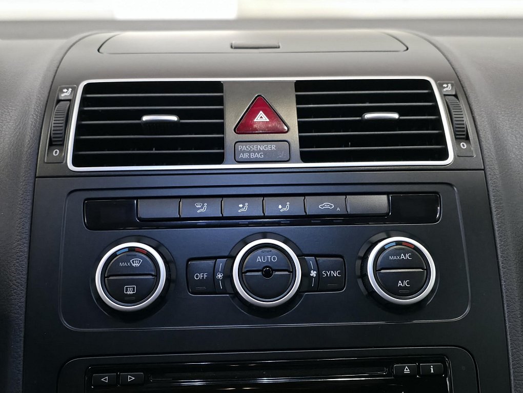 Volkswagen Touran 1.6 TDi 