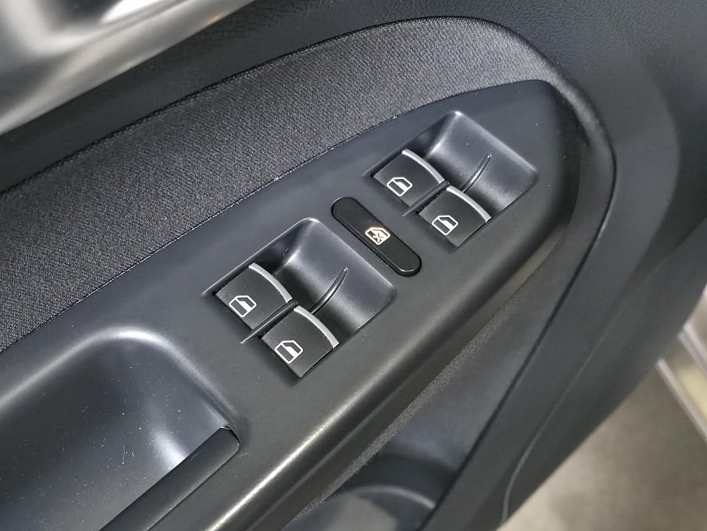Volkswagen Touran 1.6 TDi 
