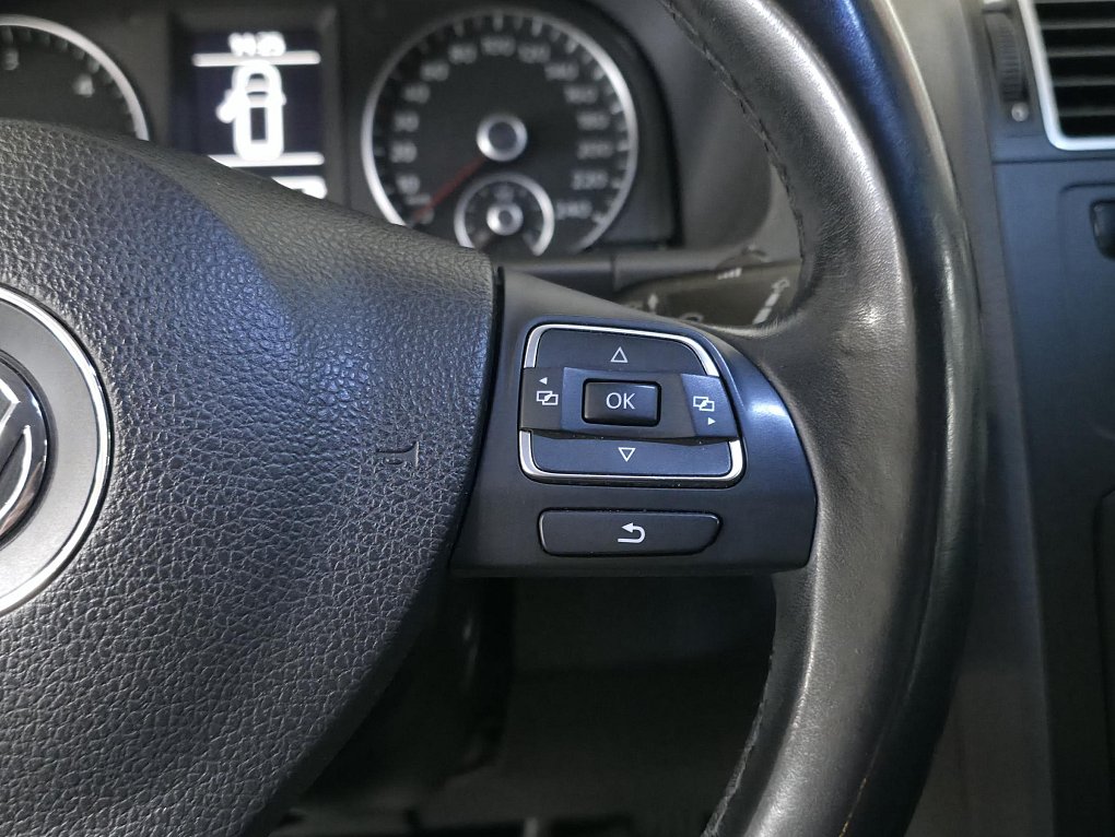 Volkswagen Touran 1.6 TDi 
