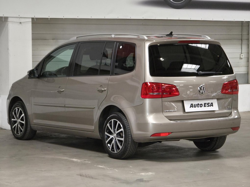 Volkswagen Touran 1.6 TDi 