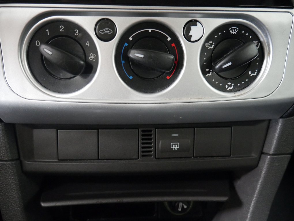 Ford Focus 1.6i 
