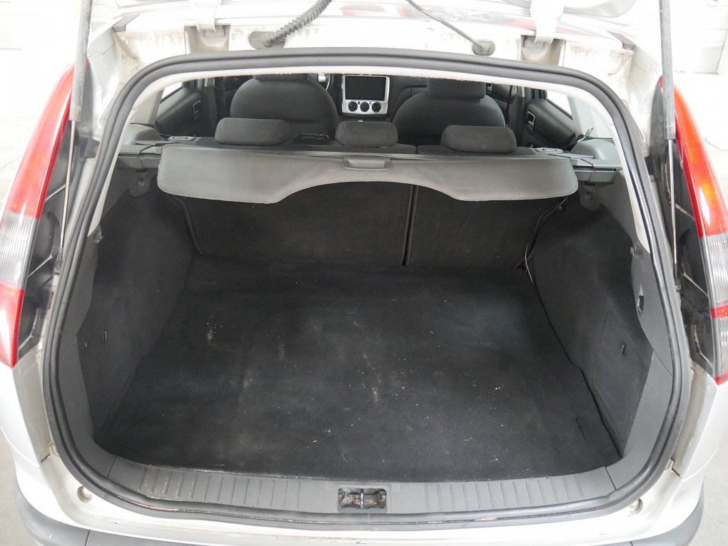 Ford Focus 1.6i 