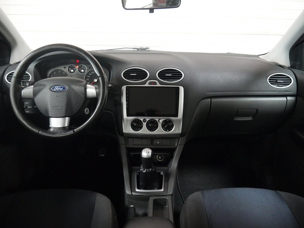Ford Focus 1.6i 