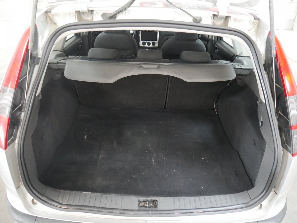 Ford Focus 1.6i 
