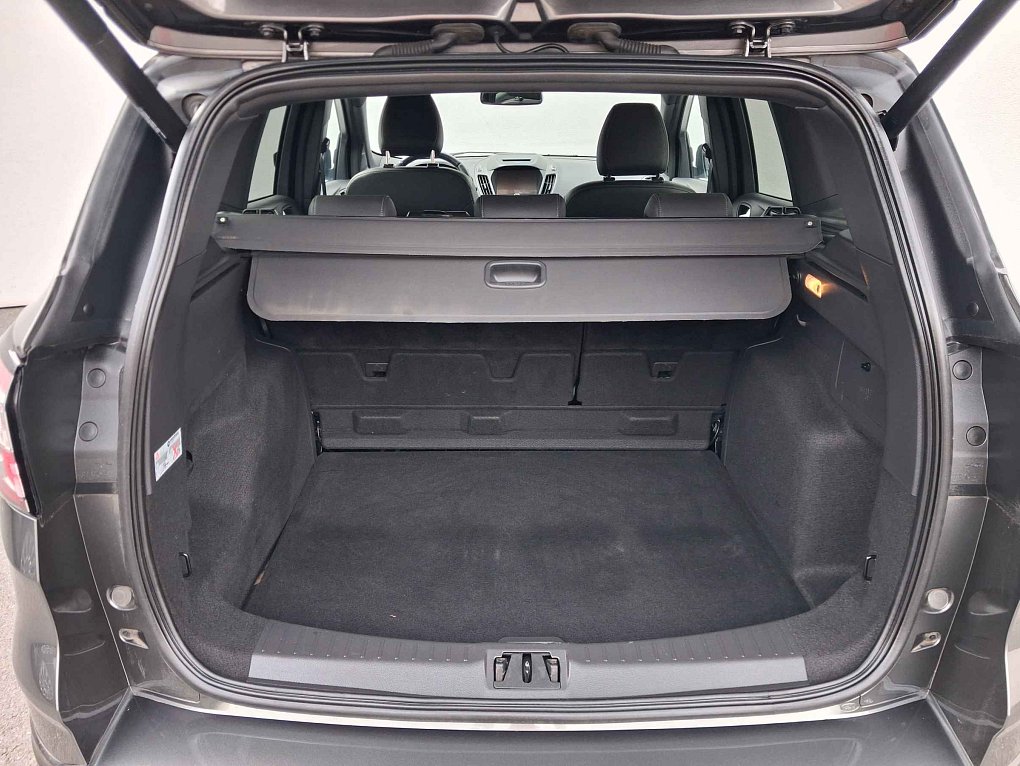 Ford Kuga 1.5 EB ST-Line