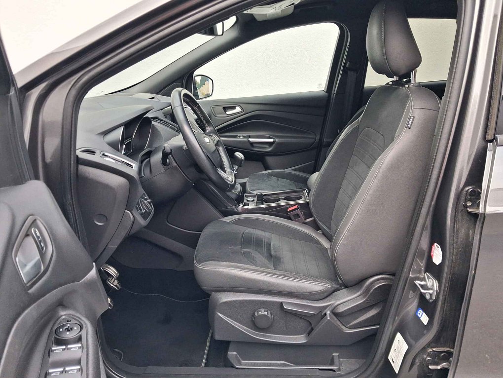 Ford Kuga 1.5 EB ST-Line