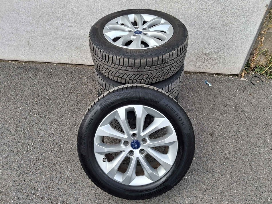 Ford Kuga 1.5 EB ST-Line