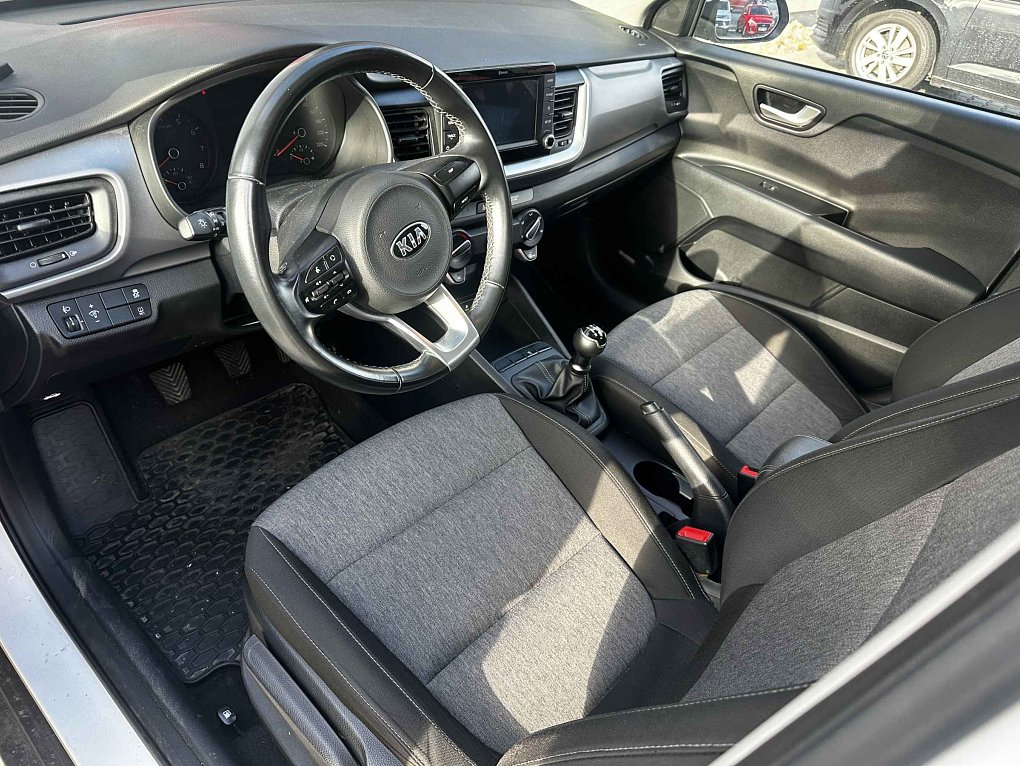 Kia Stonic 1.2i 