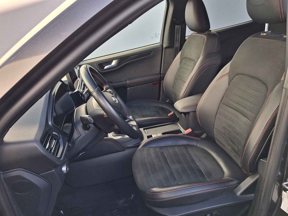 Ford Kuga 1.5 EB ST-Line