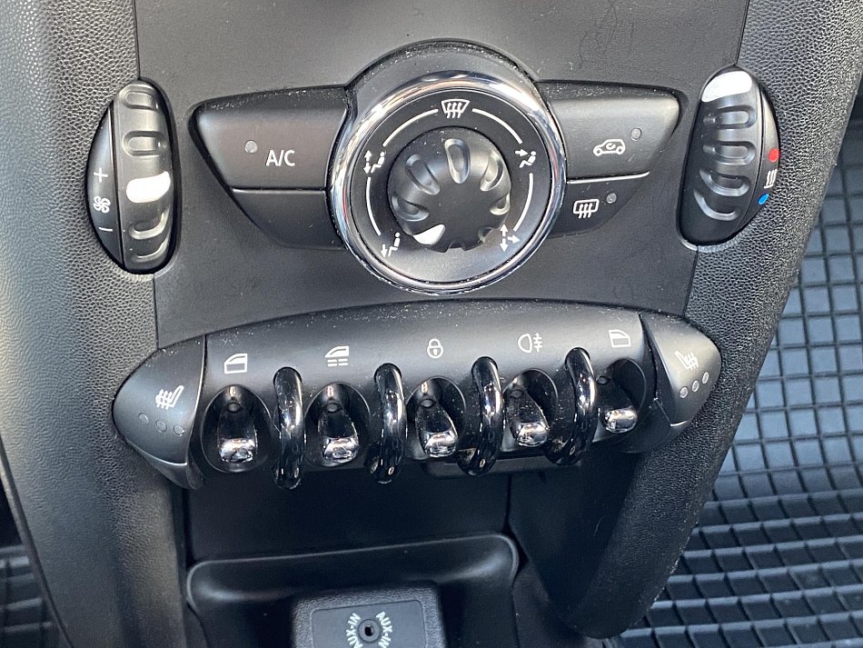 Mini One 1.6i  Cabrio