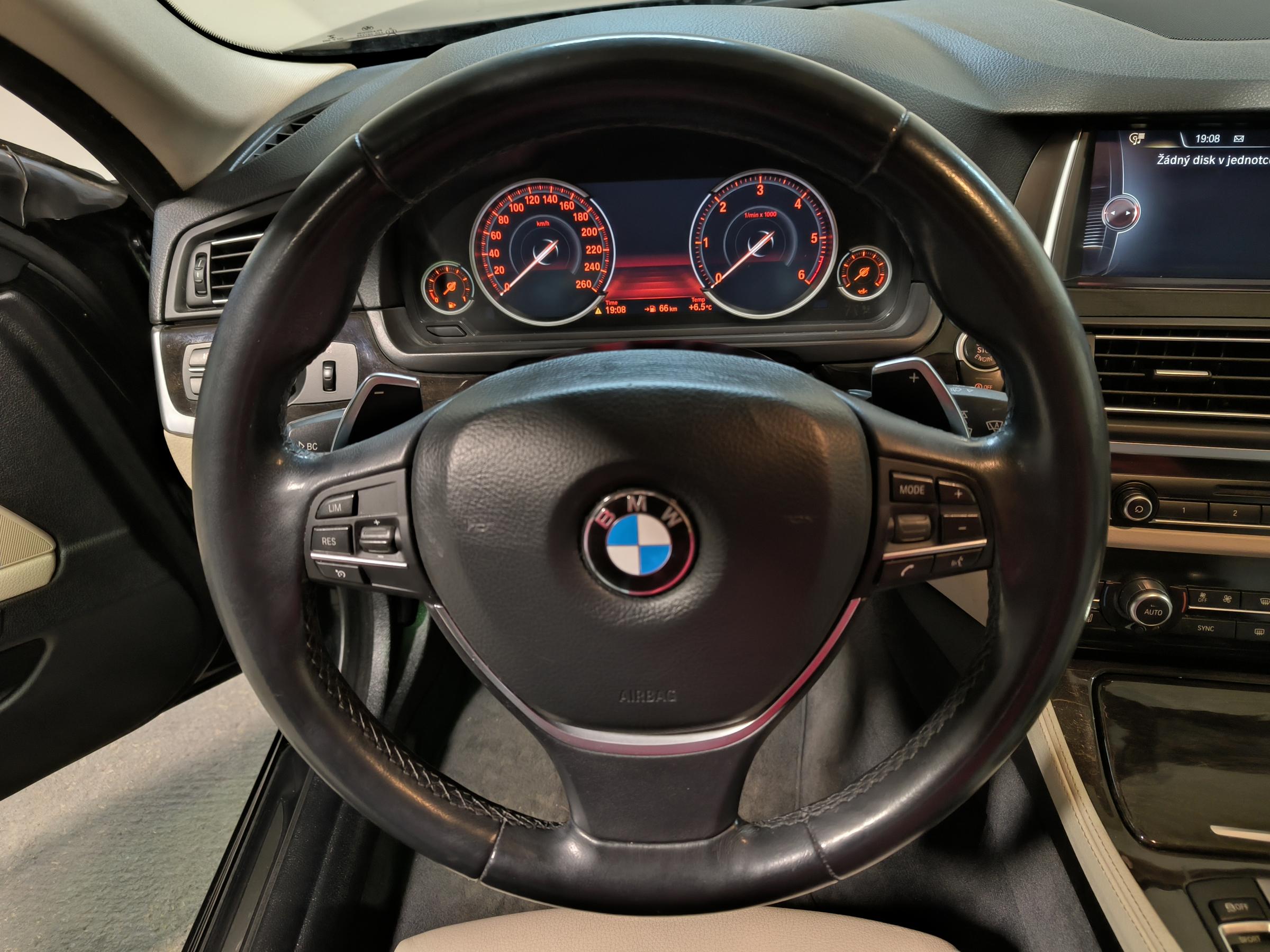 BMW Řada 5, 2015 - pohled č. 13