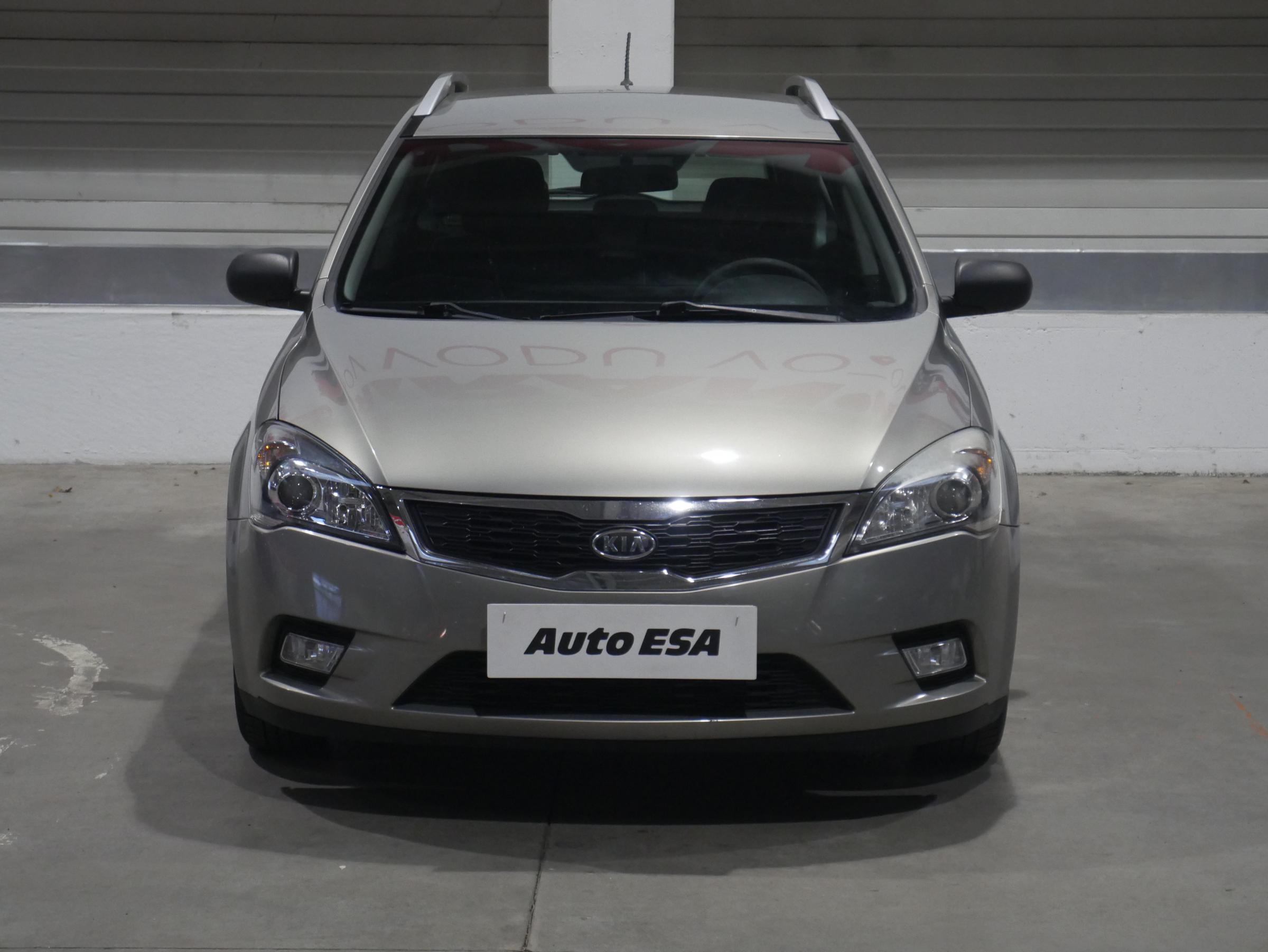 Kia Cee´d, 2011 - pohled č. 2