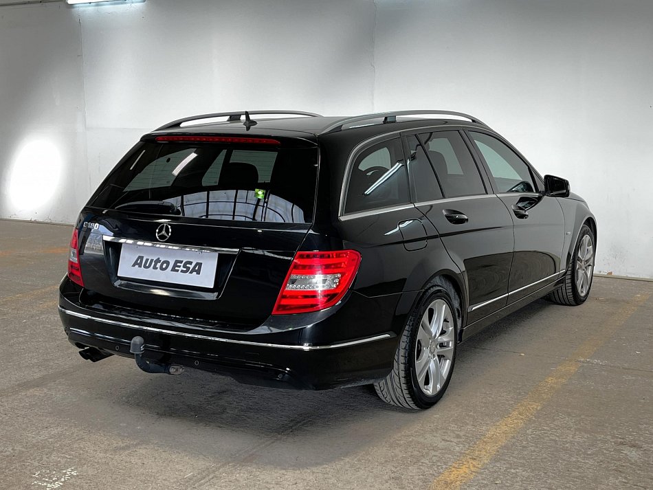 Mercedes-Benz Třída C 1.8K Avantgarde C180