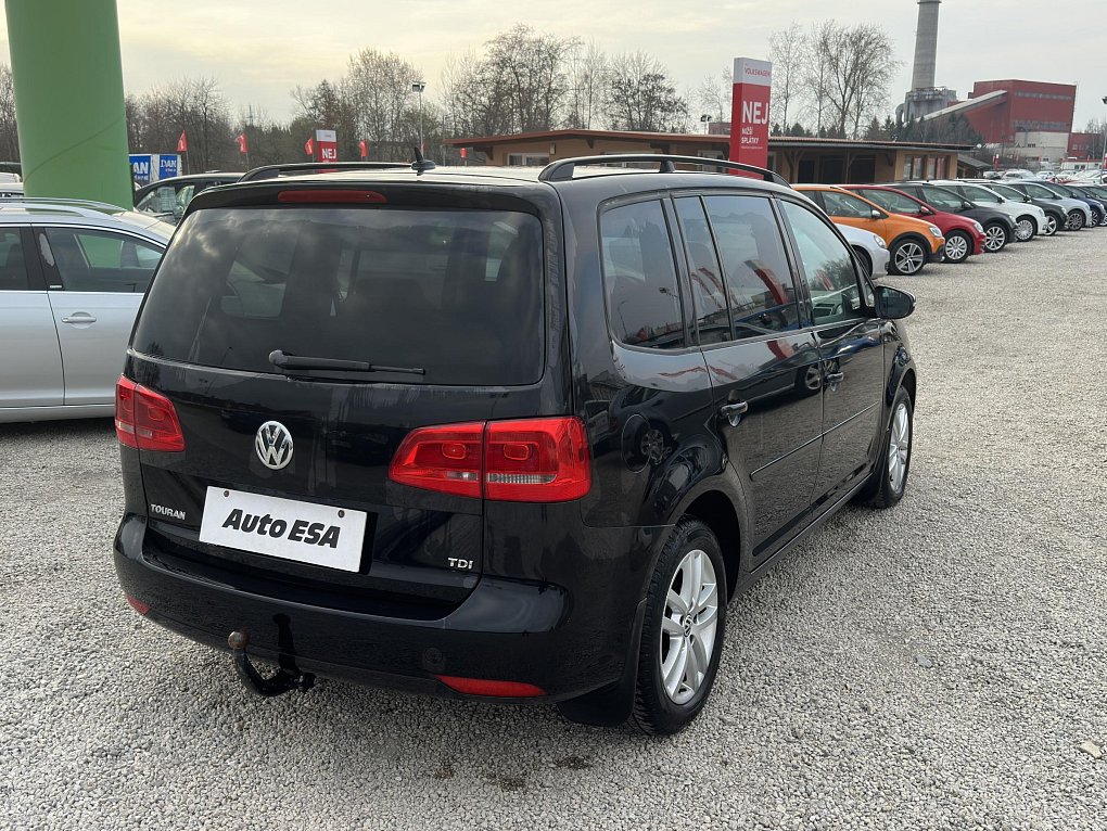 Volkswagen Touran 1.6TDi 