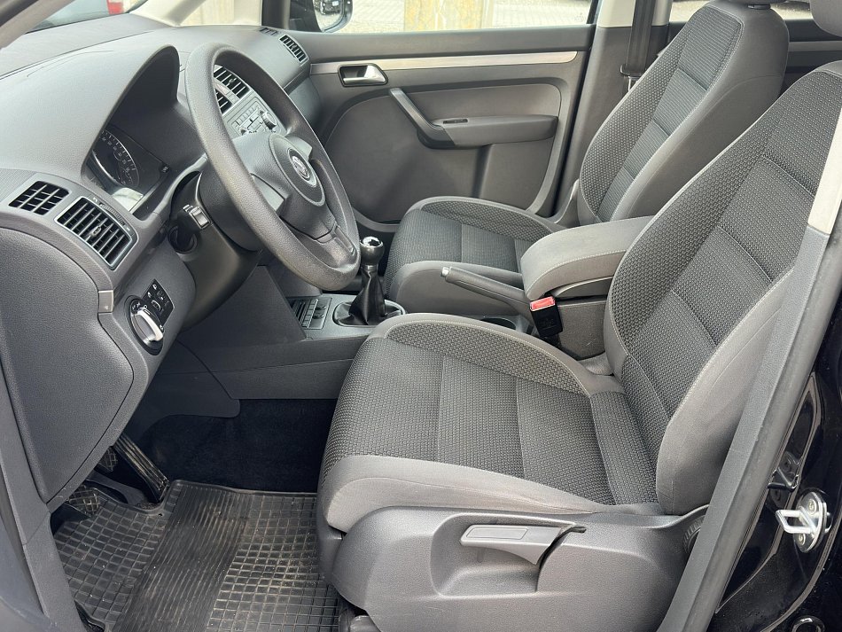 Volkswagen Touran 1.6TDi 