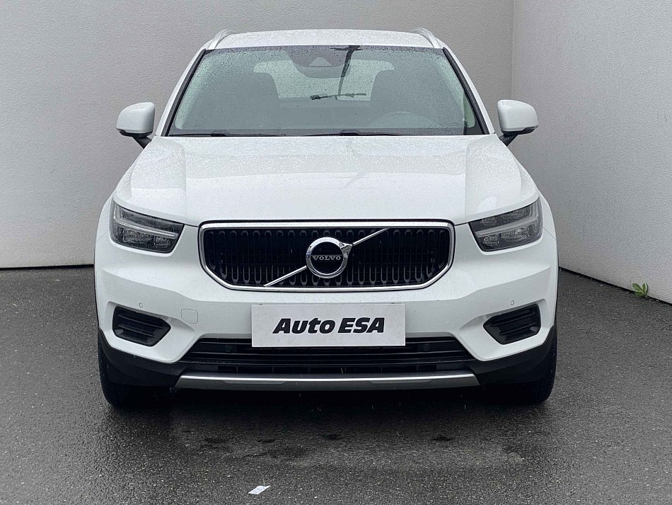 Volvo XC40 2.0D 