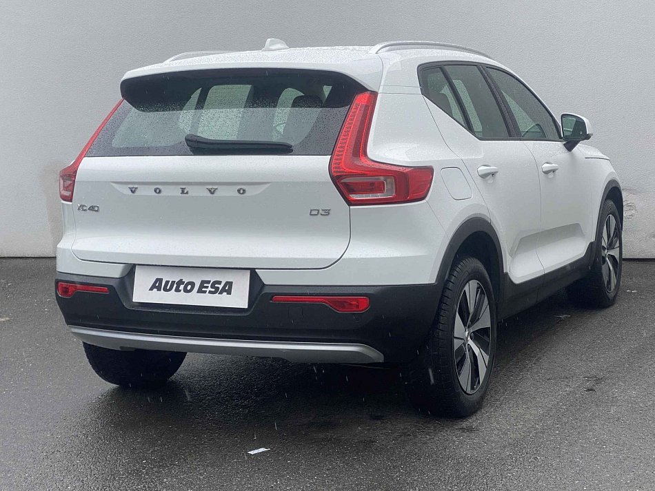 Volvo XC40 2.0D 